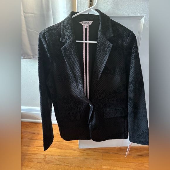 Black velvet detailed blazer - Picture 1 of 5